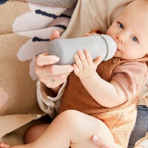 Everyday Baby Szklana butelka ze smoczkiem M 240ml szara