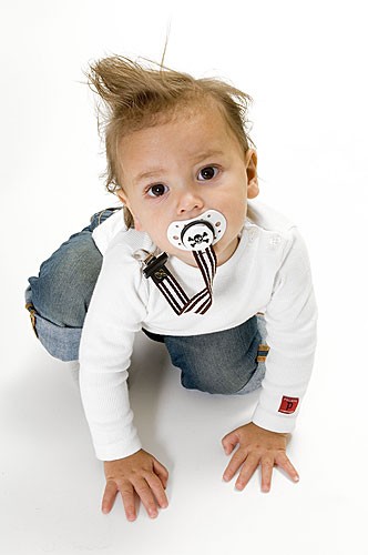 Elodie Details Smoczek Crosseyed Jolly™ biały 3m+