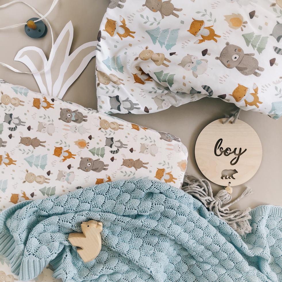 ColorStories Prześcieradło do łóżeczka 140x70cm Woodland