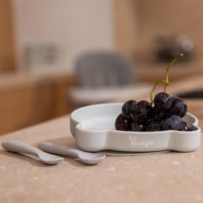 BO JUNGLE Talerzyk Silikonowy Bear z Przyssawką - Blue mint 6m+