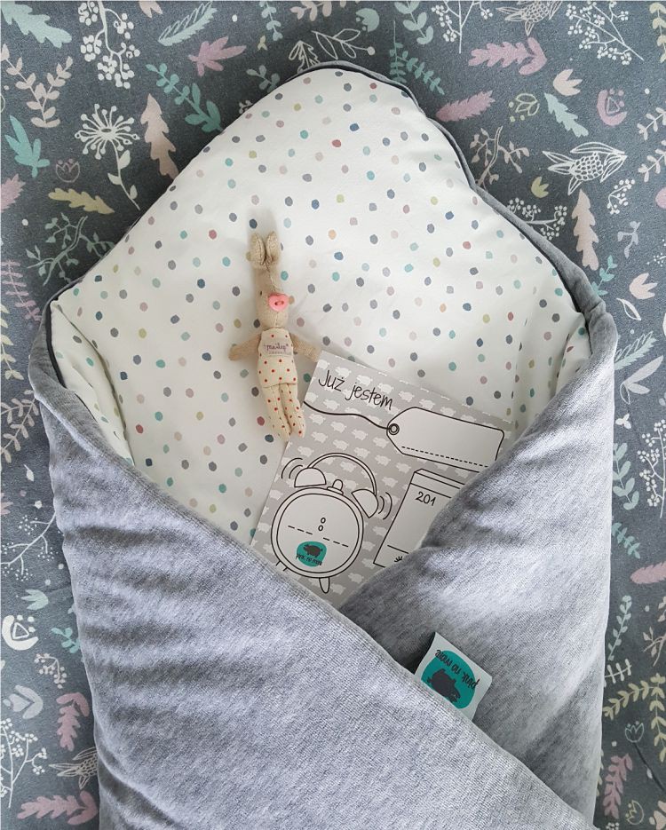 Rożek niemowlęcy 3 w 1 Pink No More DOTS WHITE z pieluszką muślinową