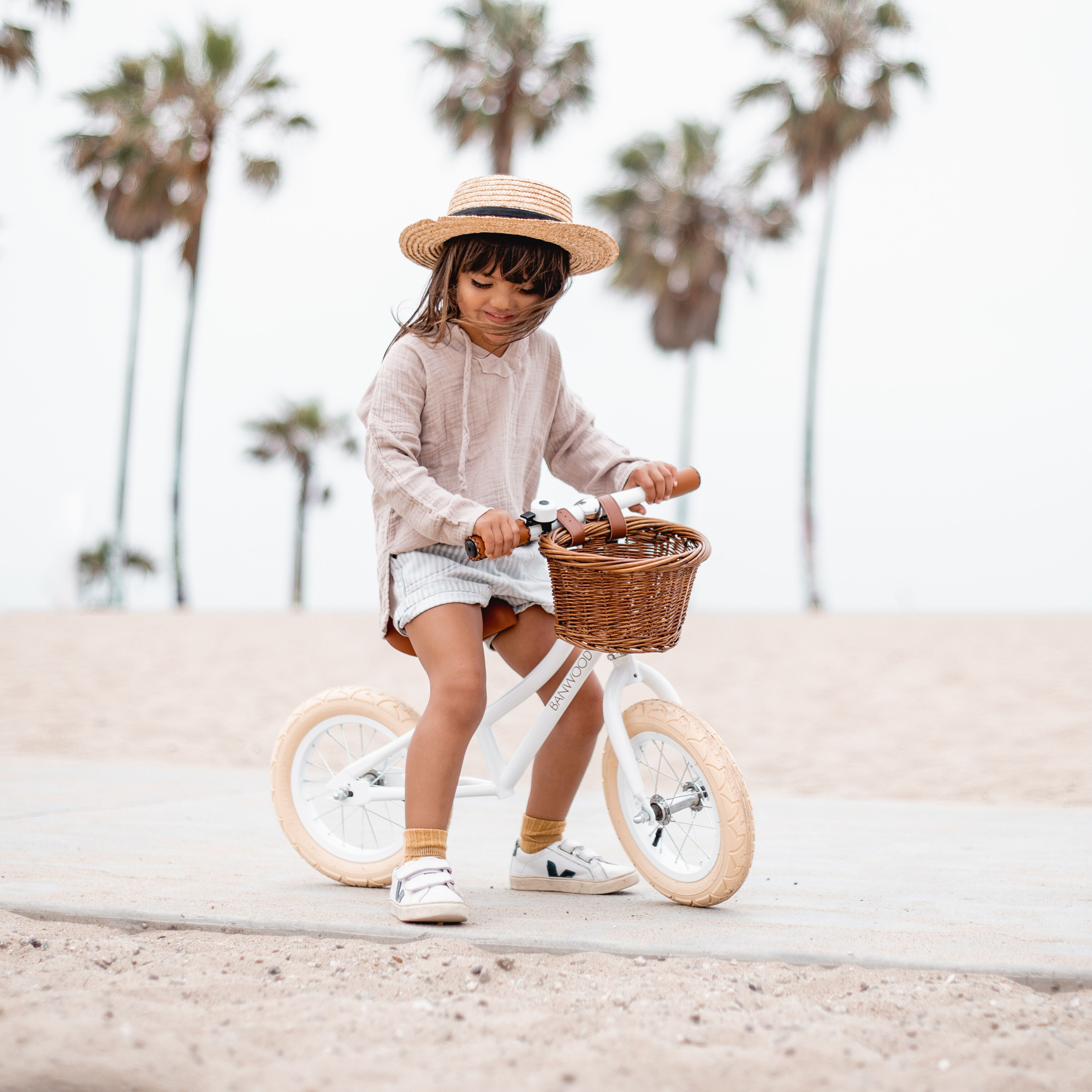 Banwood Rowerek biegowy FIRST GO! Cream 2.5-5 lat