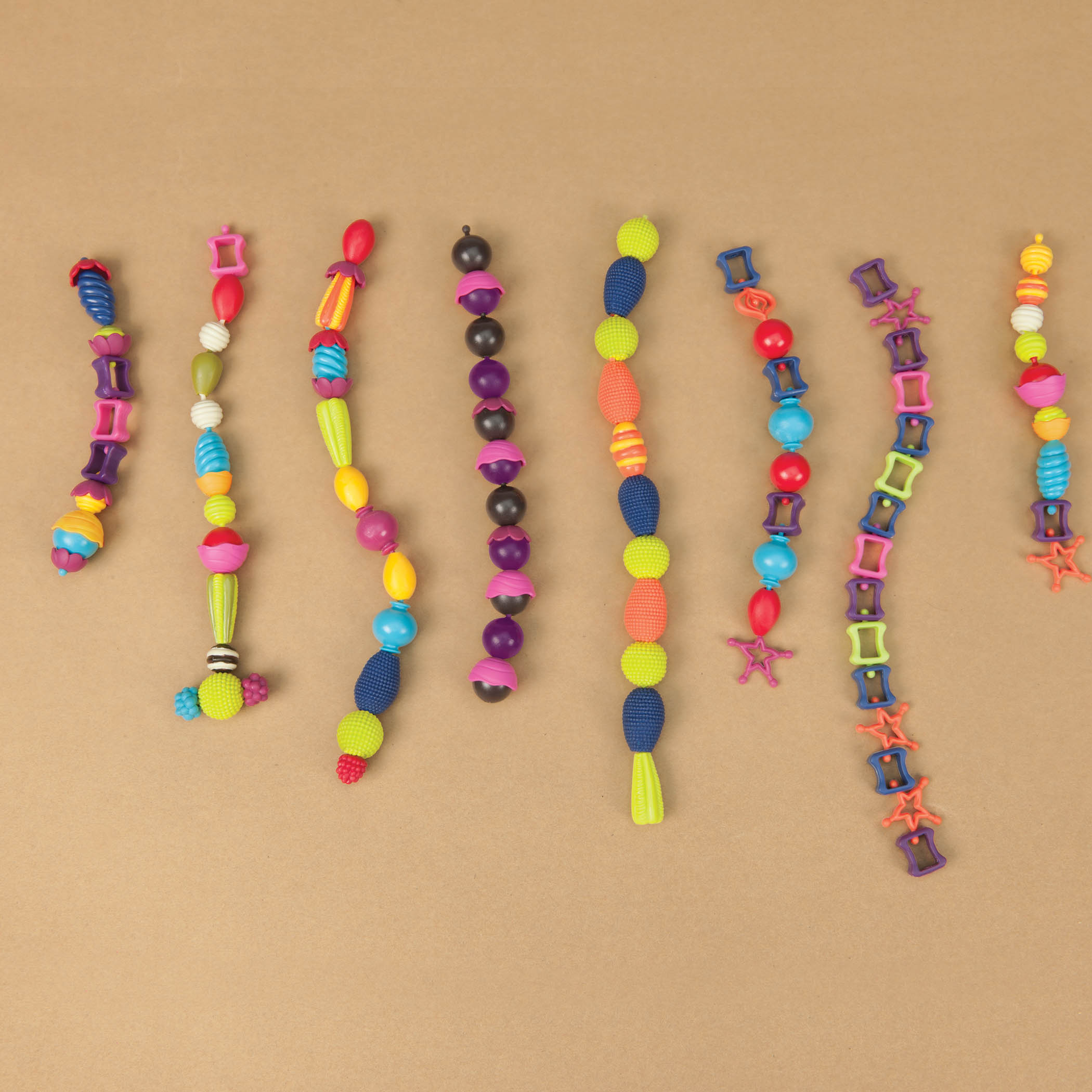 B.toys Zestaw do tworzenia biżuterii Sensoryczne 275el 4+