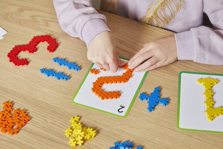 Plus-Plus Mini Mix 600 szt. Klocki z Kartami Pracy 5+