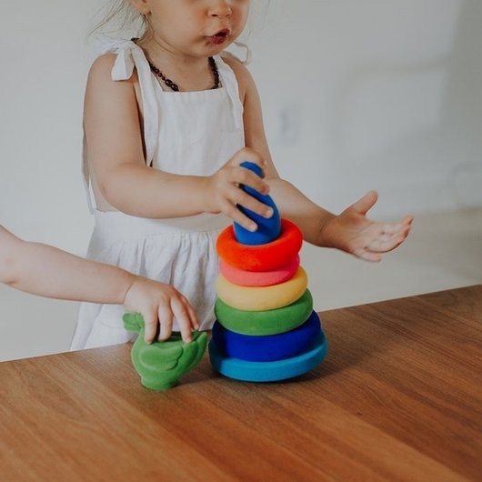 Rubbabu Piramida Sensoryczna z Piłką 1+