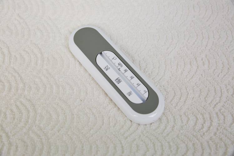 Bébé-Jou Termometr kąpielowy Breeze Green 35–40°C