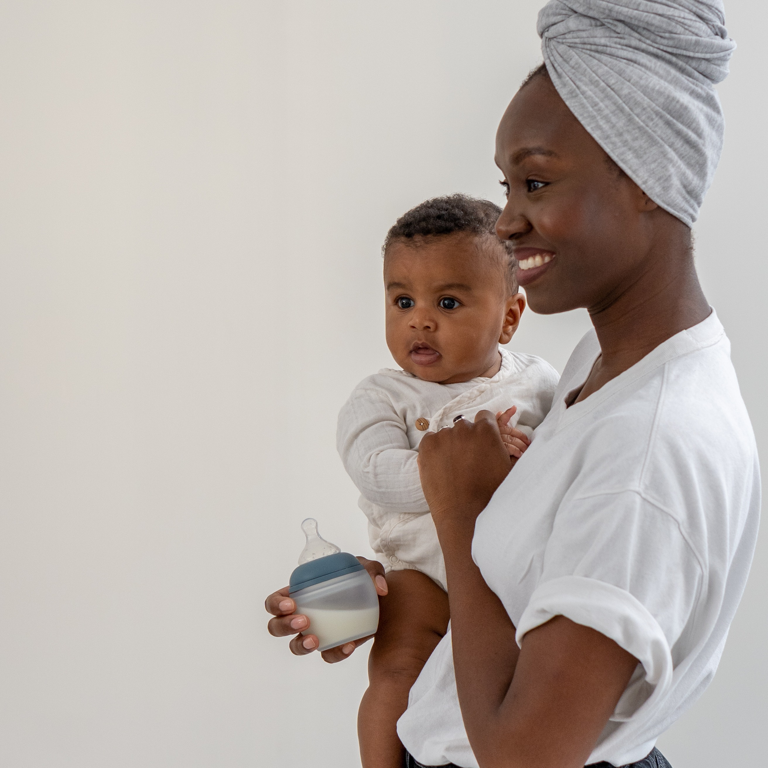 Elhee Miękka butelka antykolkowa 240ml Blue Gray 0+