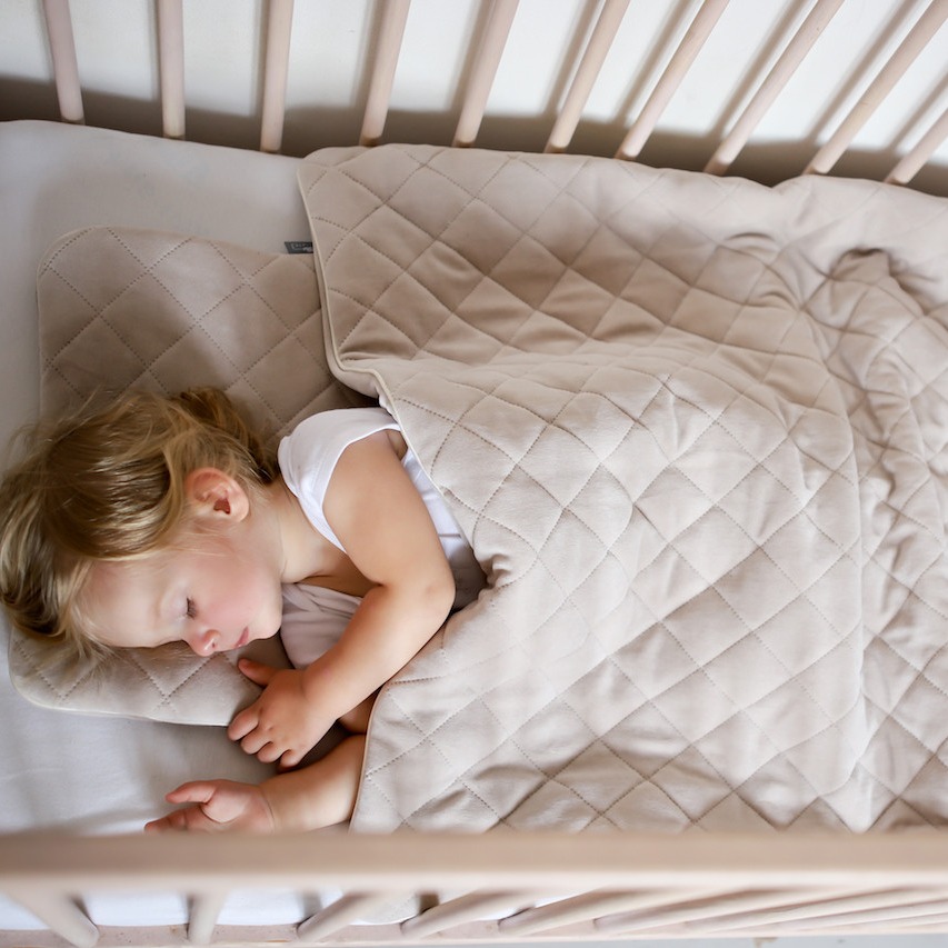 Sleepee Kocyk Welurowy z poduszką Royal Baby Sand 0+