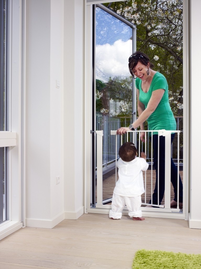 Baby Dan Bramka Ochronna Premier biała 73-93cm | Bezpieczeństwo Dziecka