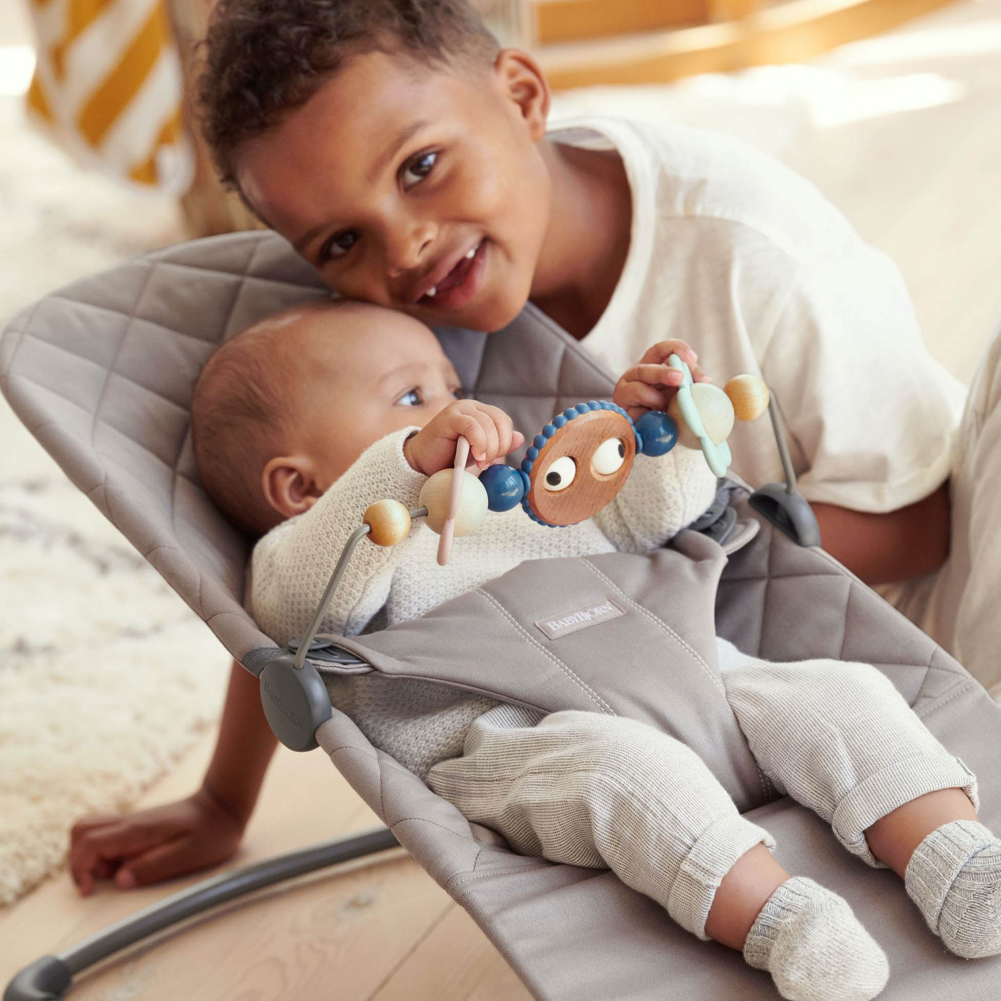 BabyBjorn Zabawka Googly Eyes Pastels 0+