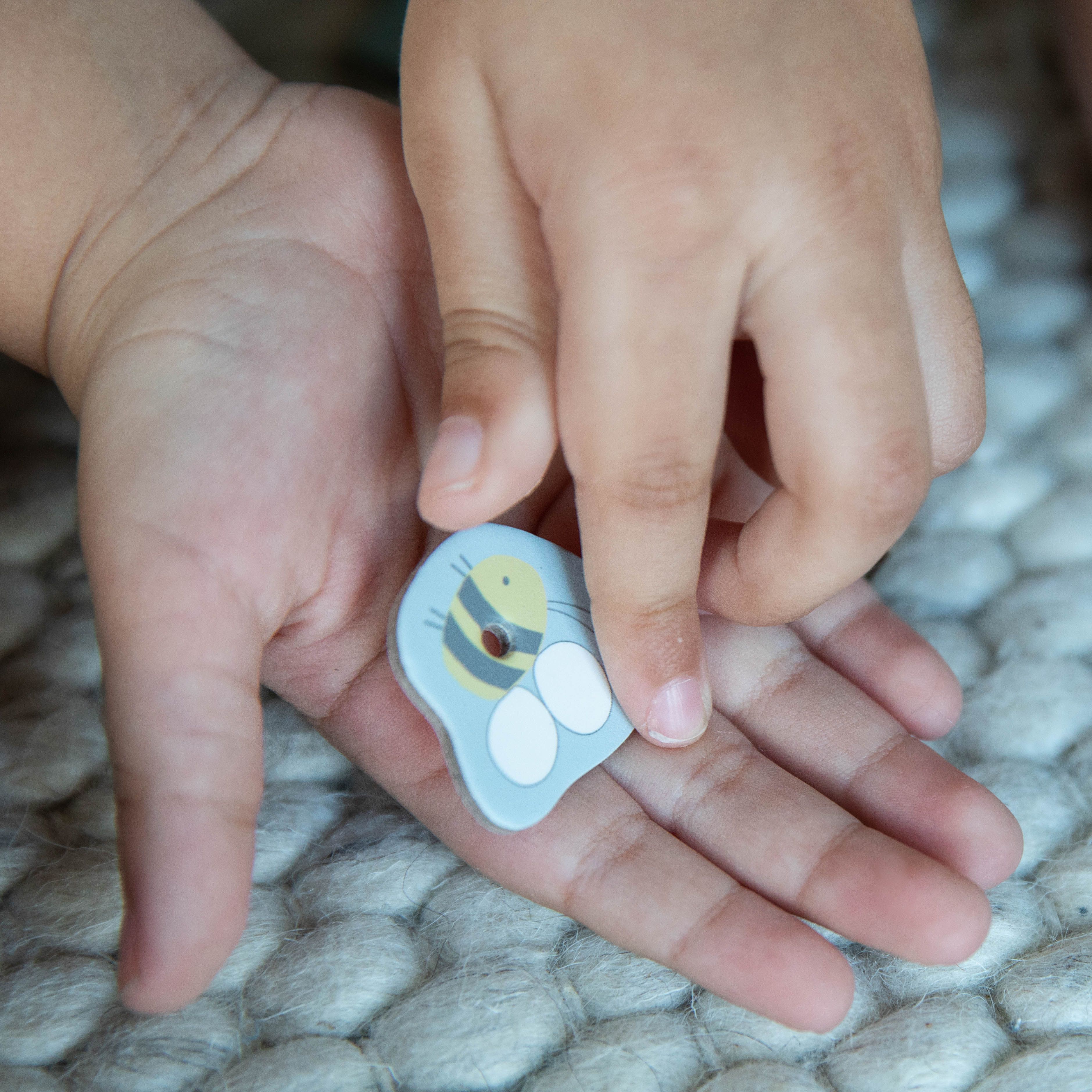 Little Dutch, Przybijanka