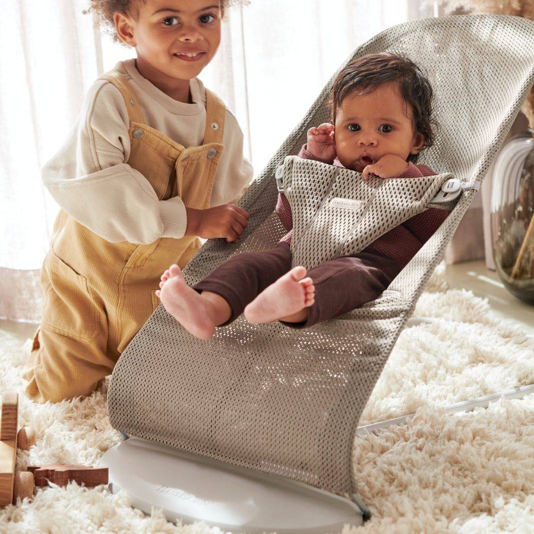 BabyBjorn Leżaczek Bliss Mesh - Szary Beż 0+