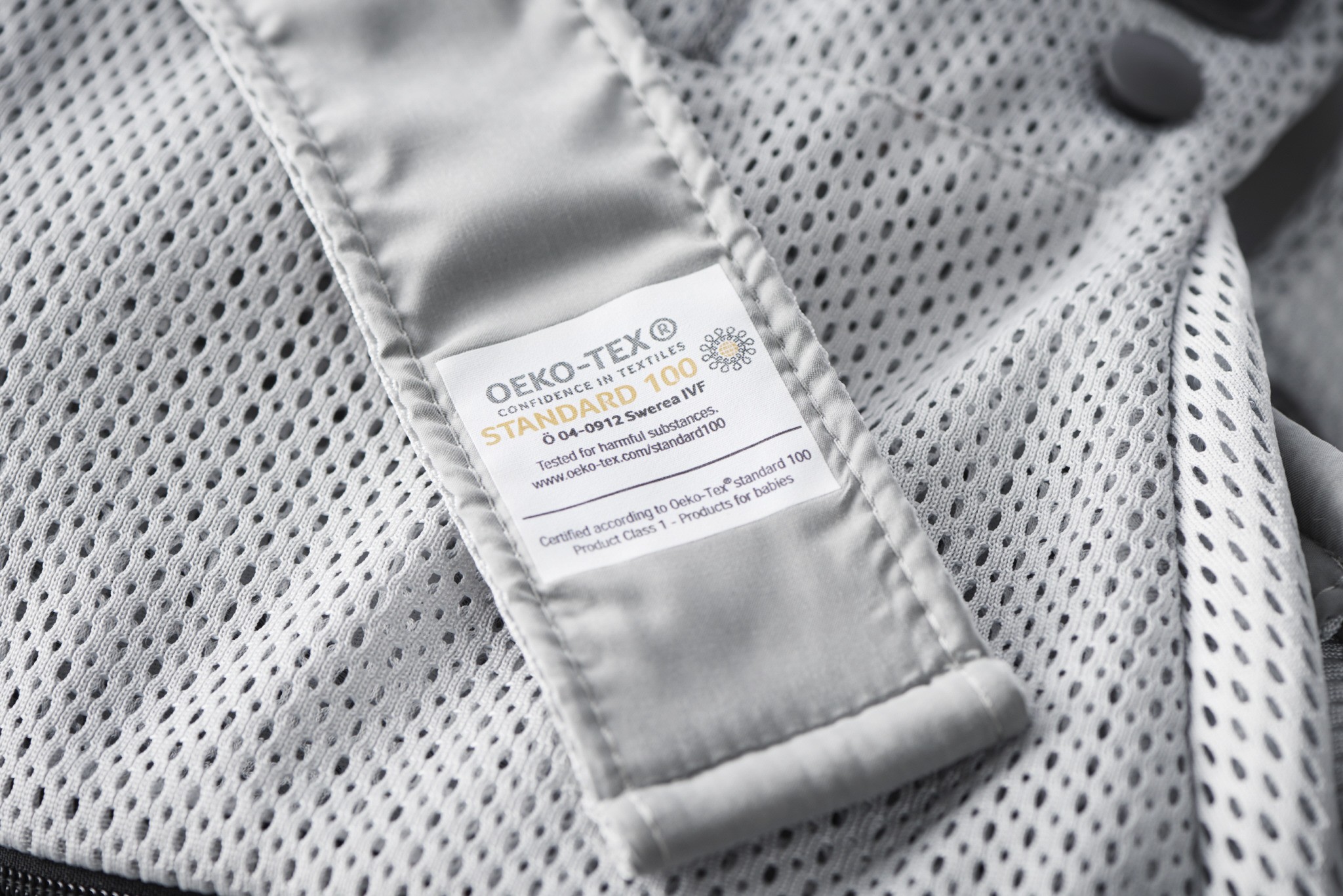 BabyBjorn ONE AIR Nosidełko Srebrne 0-3 lata