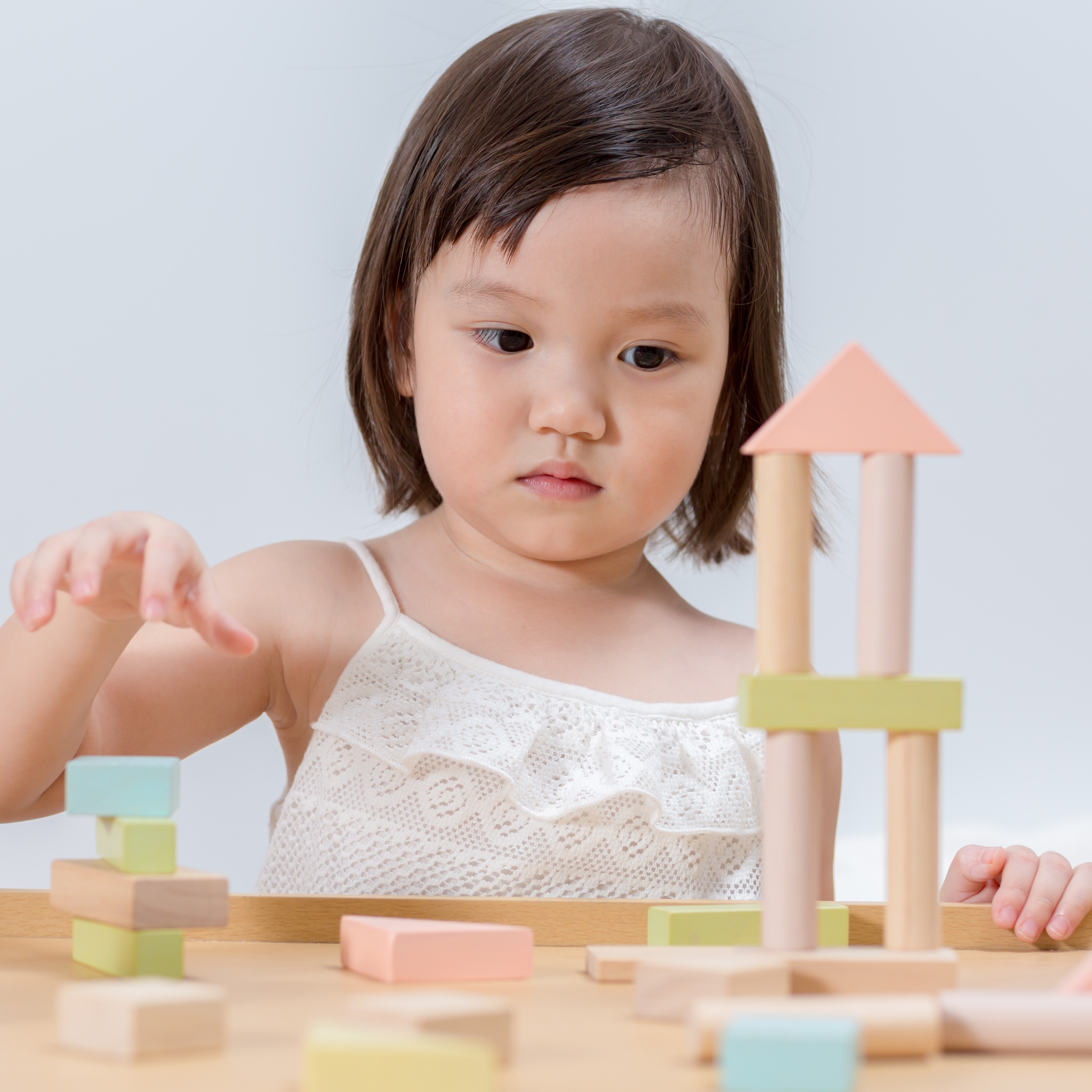 Plan Toys Pastelowe klocki drewniane 40 szt. 1+