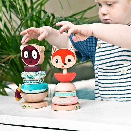 LILLIPUTIENS, Drewniana układanka piramida z miękkimi elementami Lisiczka Alice 12 m+