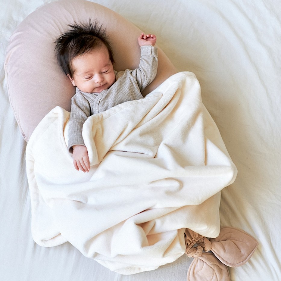 Poofi Kocyk Minky srebrzysty szary 75x95cm