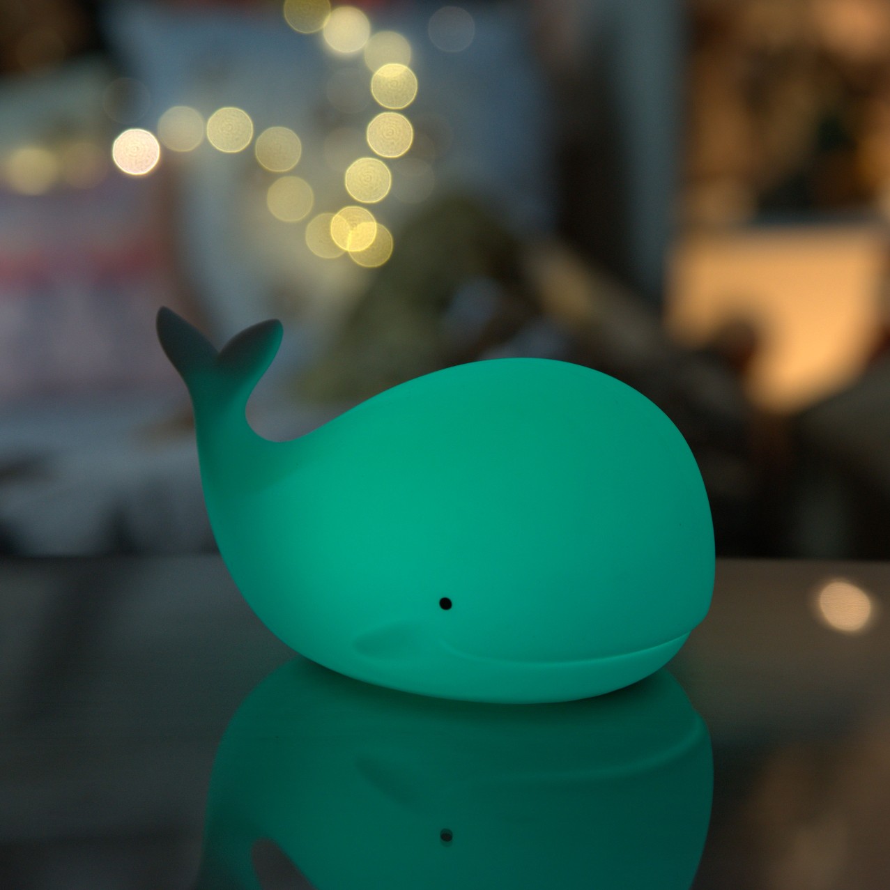 Rabbit&Friends, Lampka Wieloryb z pilotem