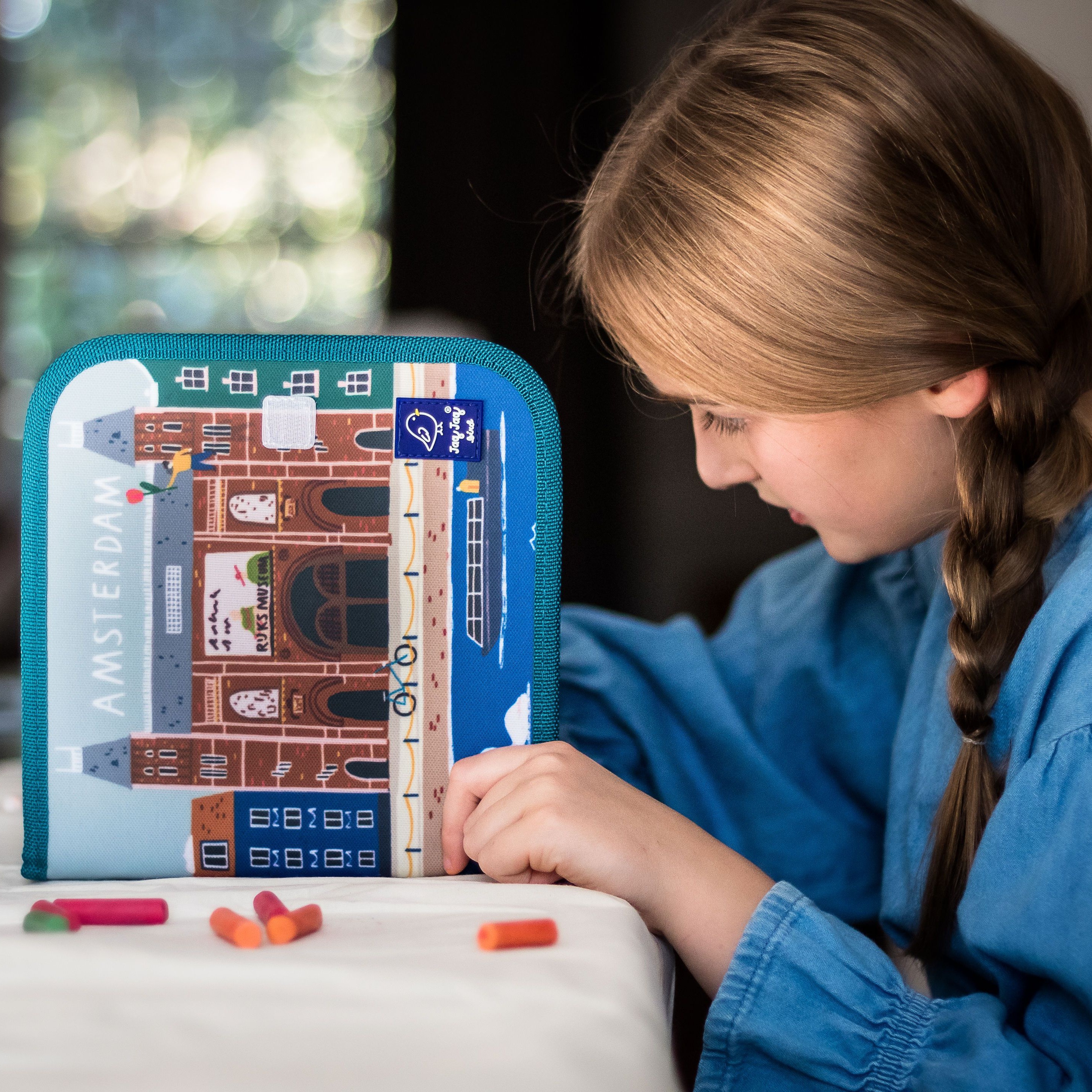 Jaq Jaq Bird, Color It Book - Amsterdam