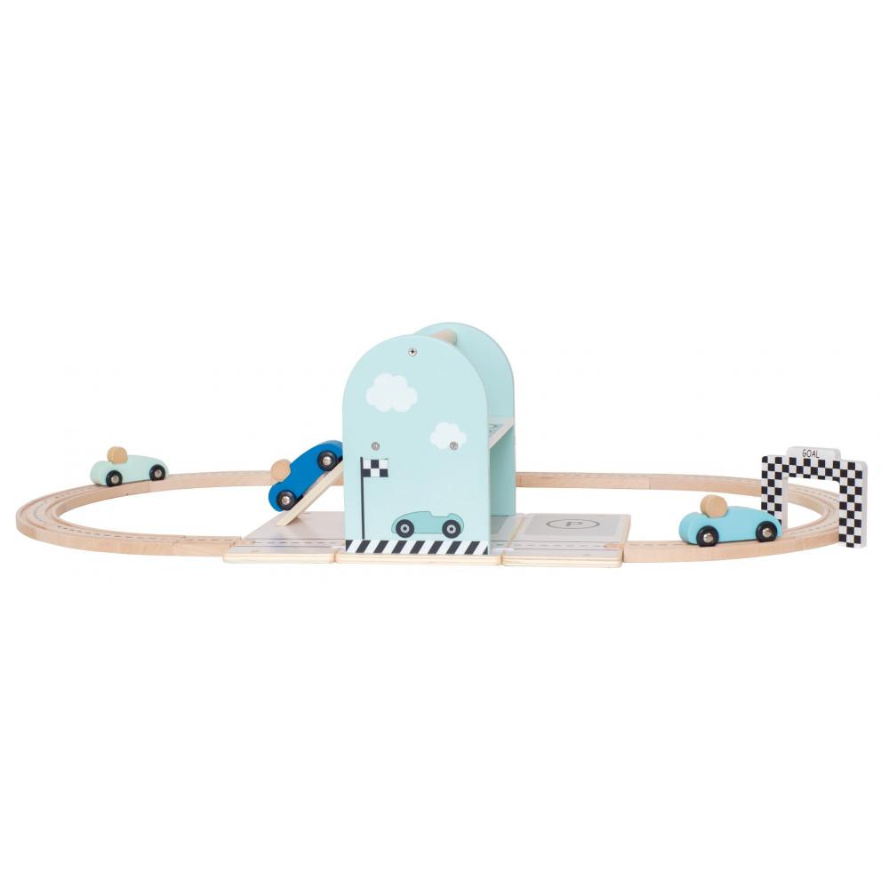 Jabadabado, Drewniany tor wyścigowy z autami