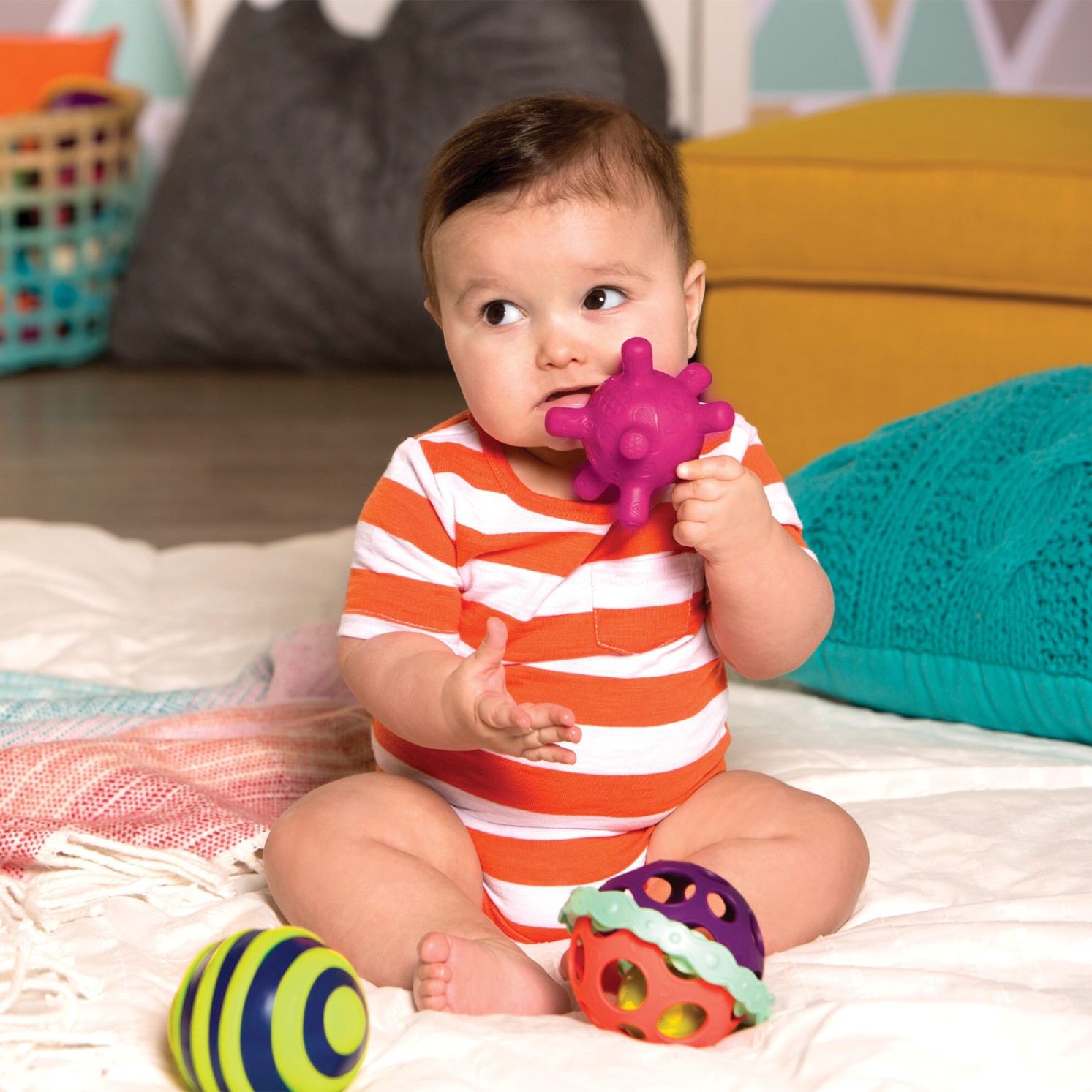 Btoys Piłki Sensoryczne z Piłką Świecącą 6m+ | Zestaw 4 szt.