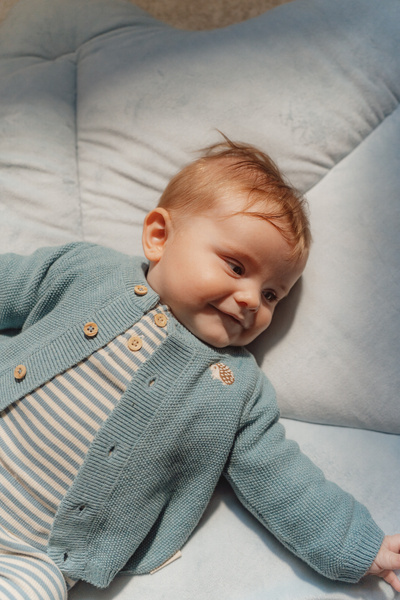 Little Dutch – Mata aktywizująca z pałąkiem Forest Friends – sensoryczna mata edukacyjna 0–6 mc