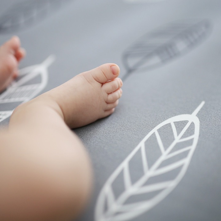 Sleepee Prześcieradło do gondoli We Care 2-pak 0+ Grey/Piórka