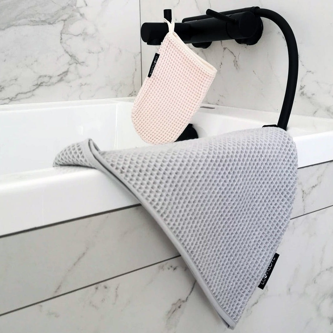 Lullalove Rękawiczka do demakijażu twarzy - Różowy Kwarc 1+