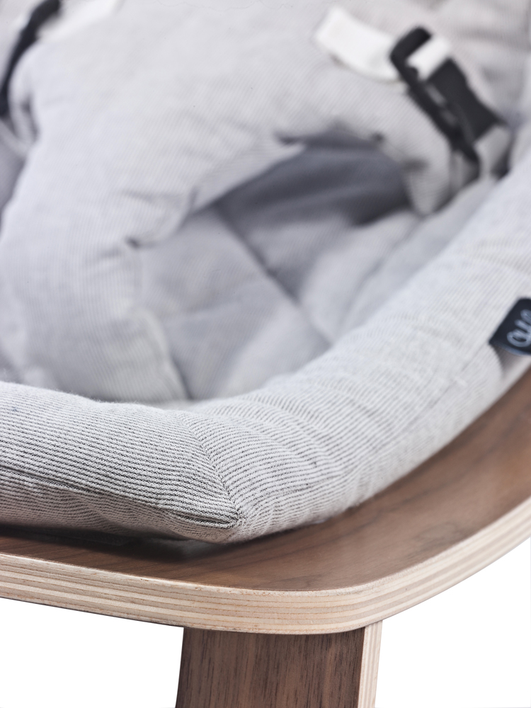 Charlie Crane Leżaczek Levo orzech Sweet Grey 0+