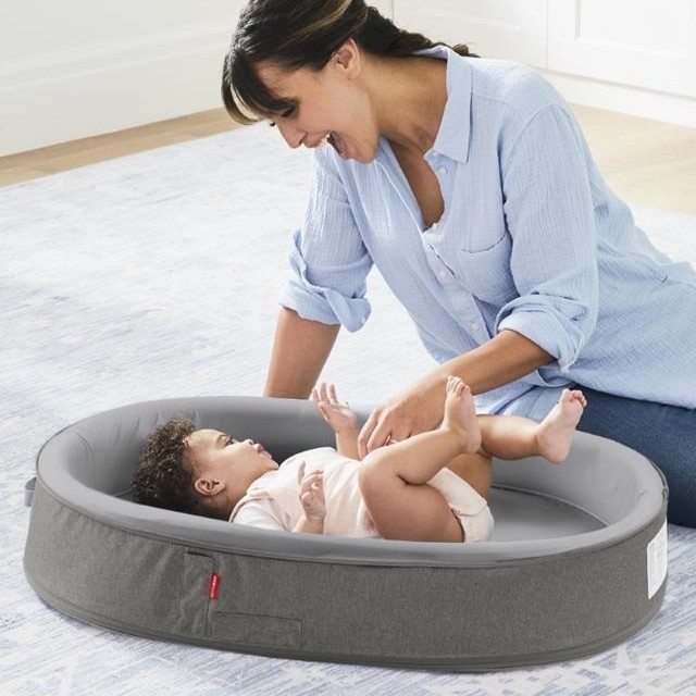 Skip Hop, Gniazdko niemowlęce Playful Retreat