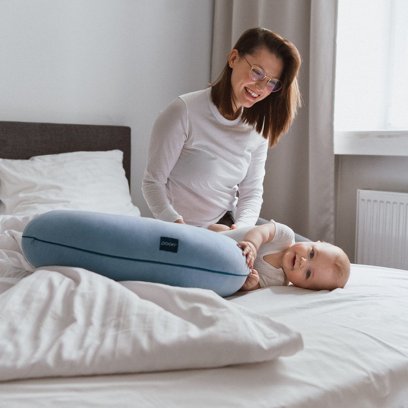 Poofi Poduszka do karmienia Organic dusty blue