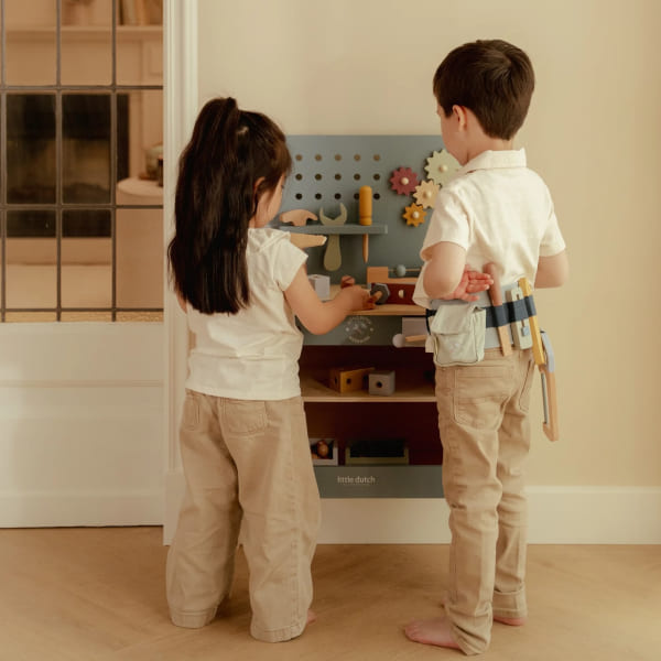 Little Dutch – Drewniany warsztat z narzędziami FSC dla dzieci 3+