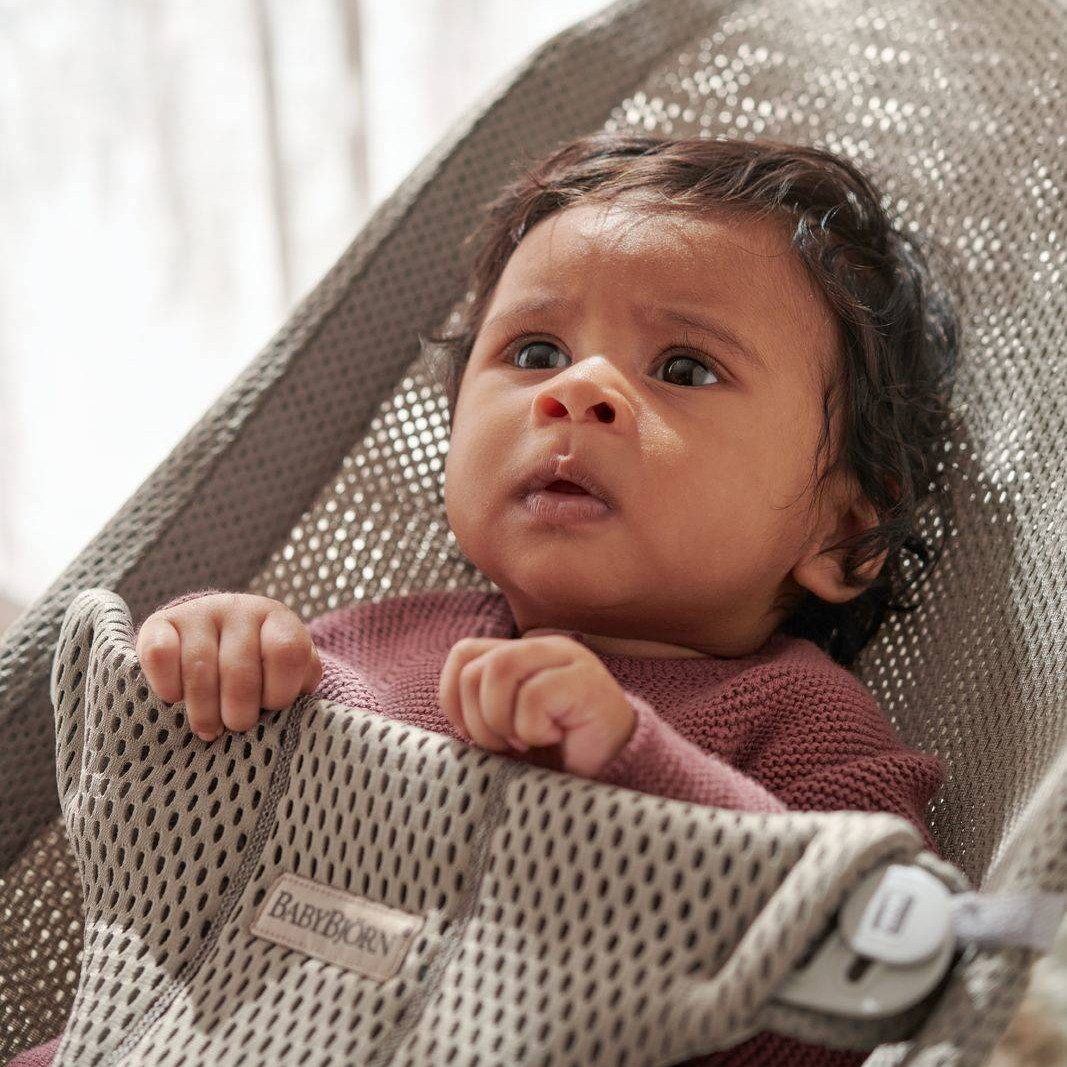 BabyBjorn Leżaczek Bliss Mesh - Szary Beż 0+