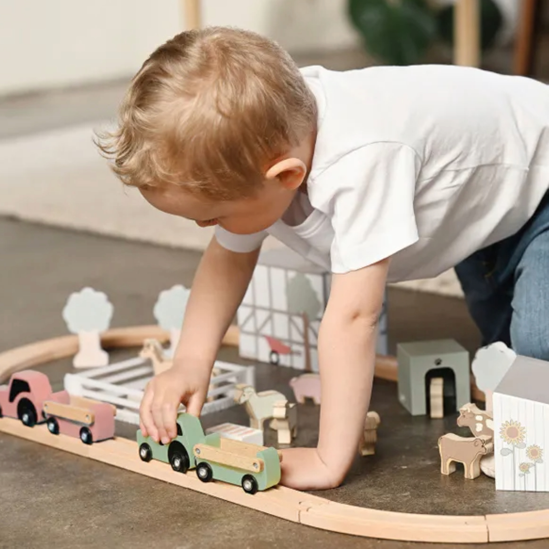  Jabadabado, Drewniany tor samochodowy farma