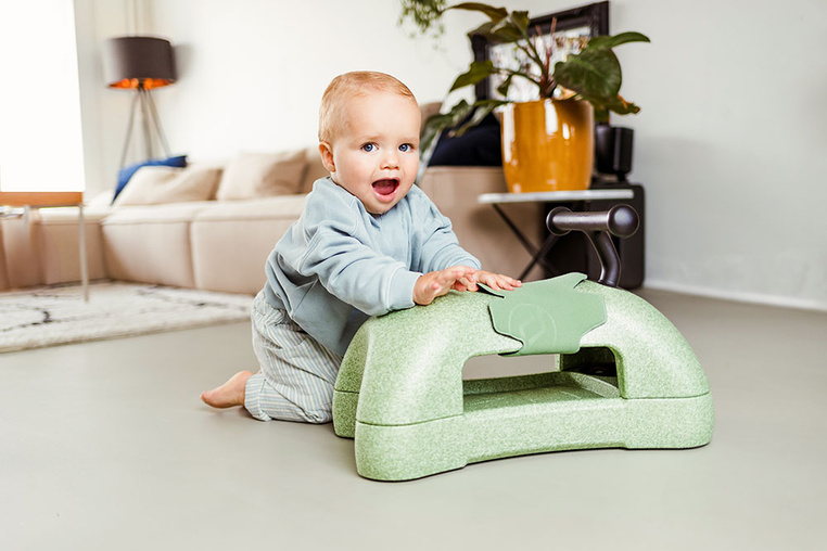 SCOOTANDRIDE My First Ewolucyjny jeździk pchacz 3w1 6 m+