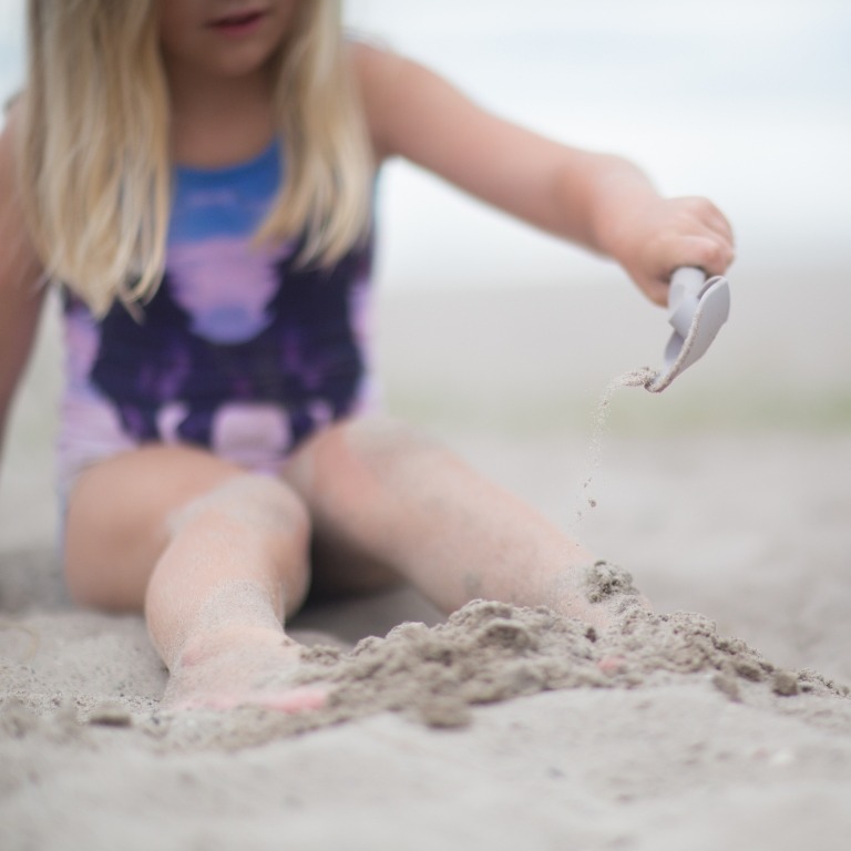 Scrunch Silikonowa Łopatka Purpurowy 12m+