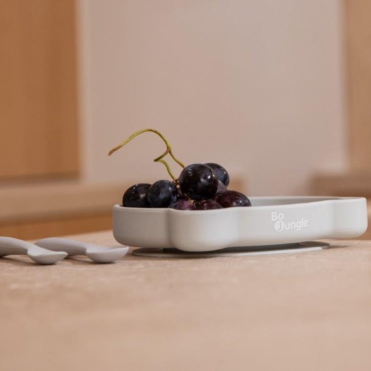 BO JUNGLE Talerzyk Silikonowy Bear z Przyssawką - Blue mint 6m+