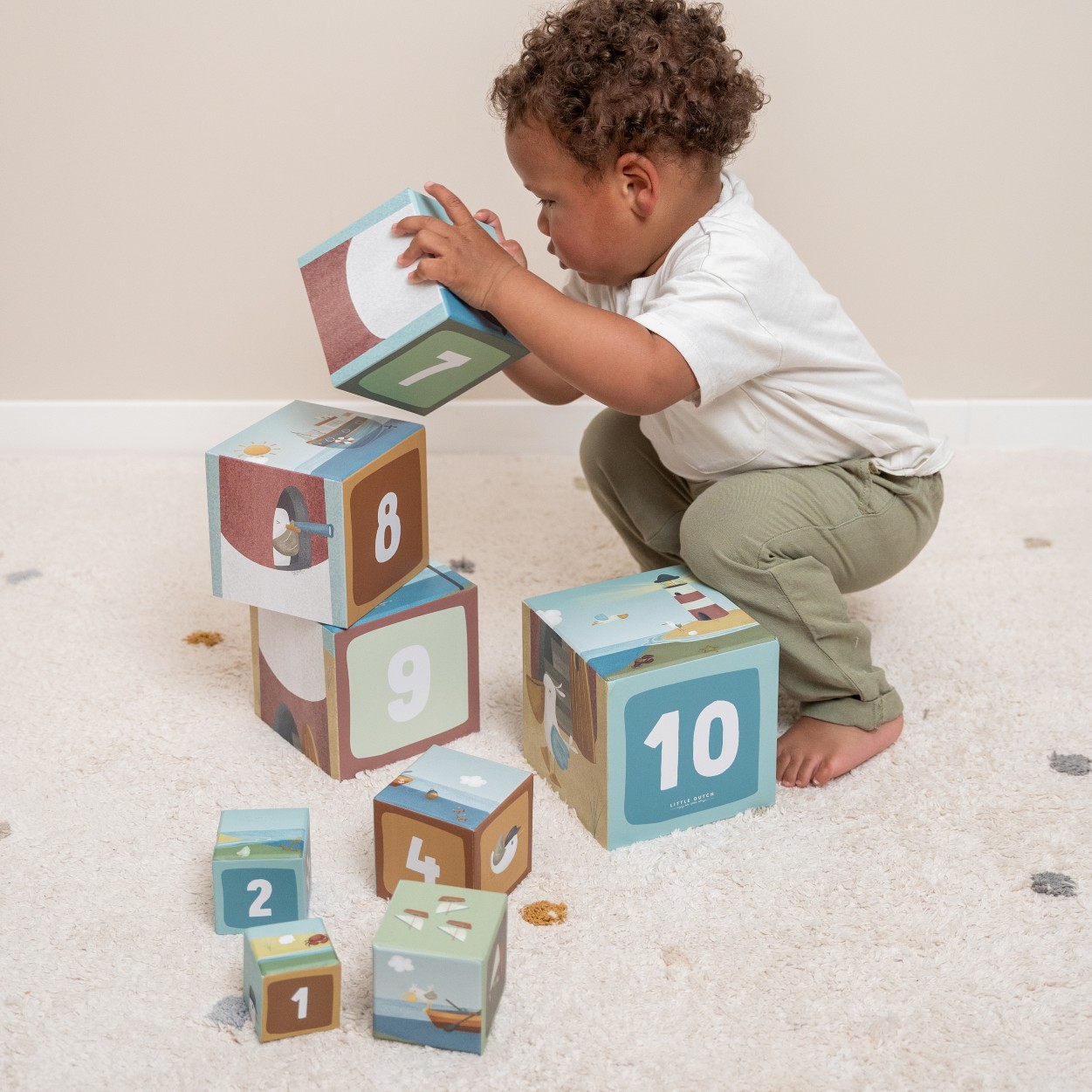 Little Dutch Kartonowa Wieża Sailors Bay 18m+