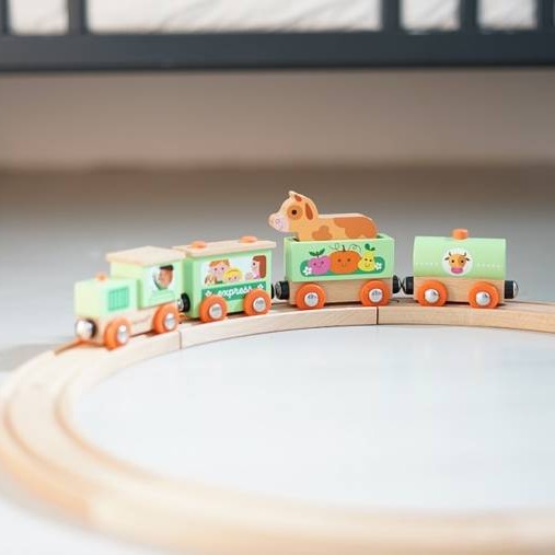 Janod Pociąg Drewniany z Torami Farma Story 3+ 15el