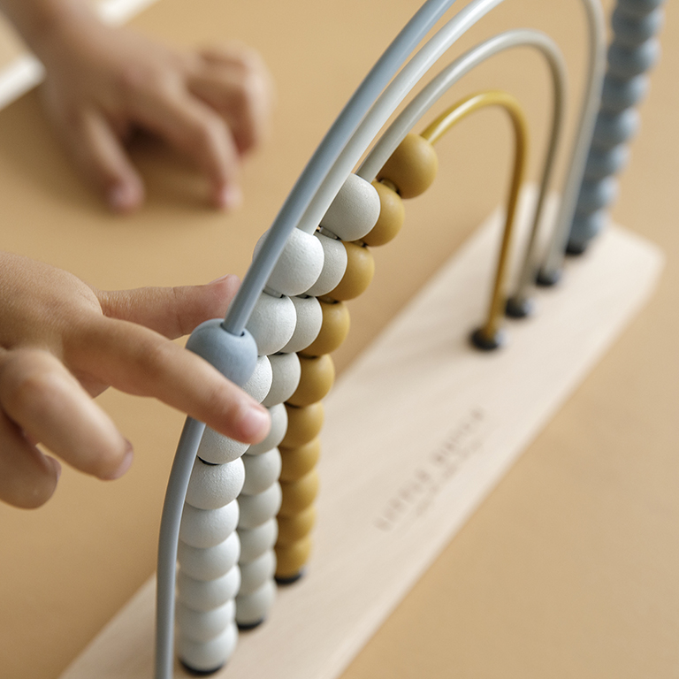 Little Dutch Liczydło Tęczowe Błękitne 1+