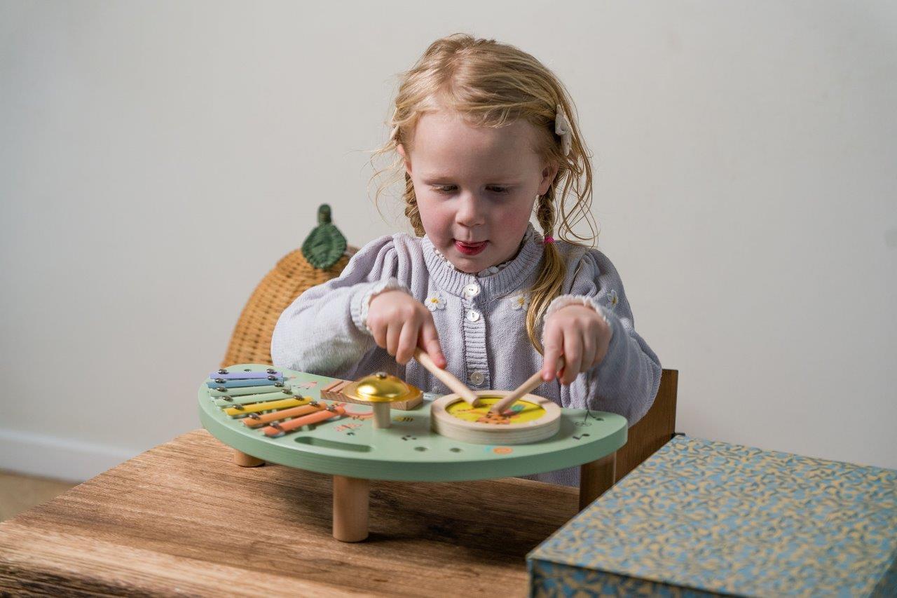 DANTOY Drewniany muzyczny stolik 