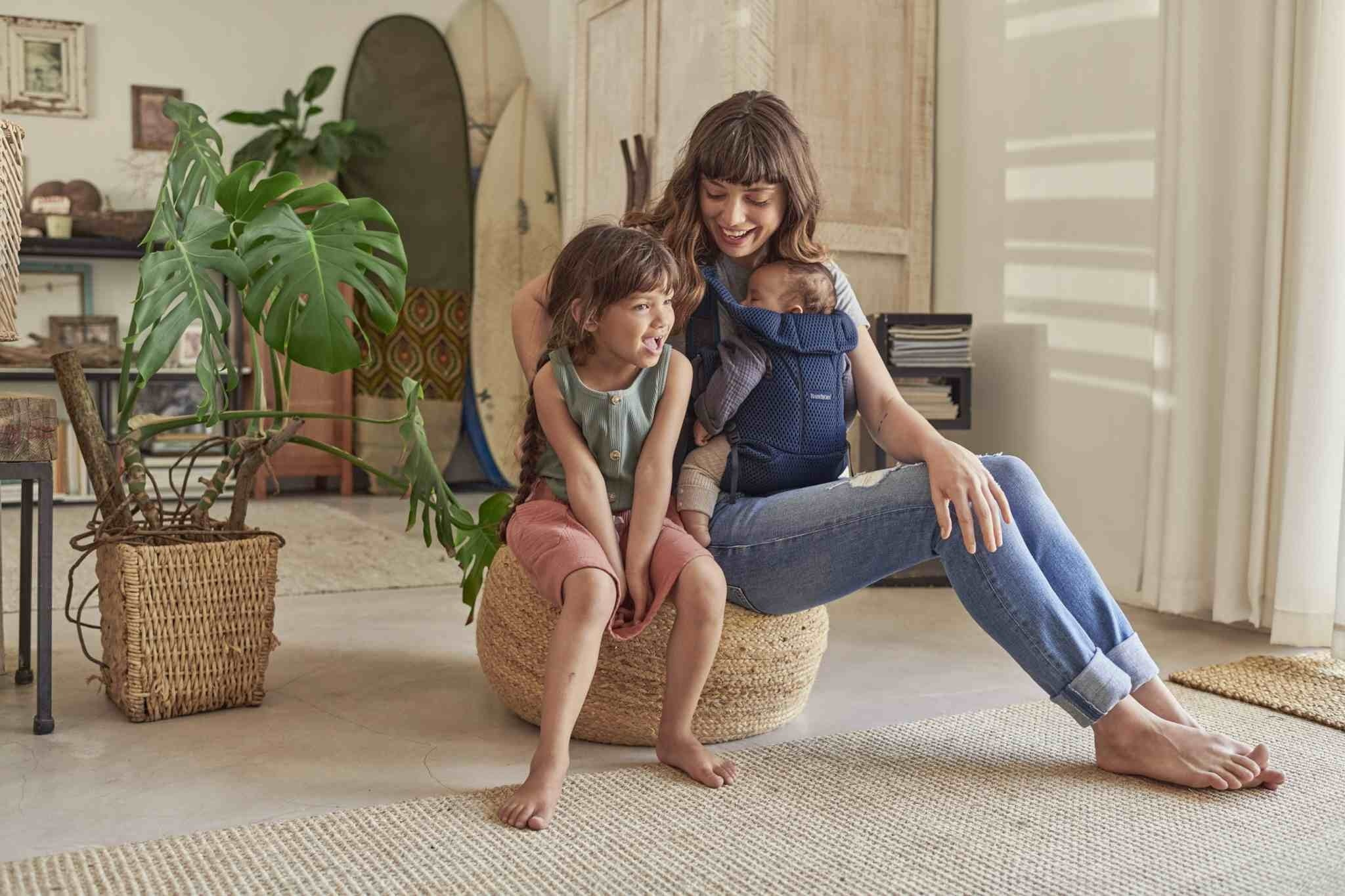 BabyBjorn Nosidełko Move 3D Mesh Granatowe 0–3