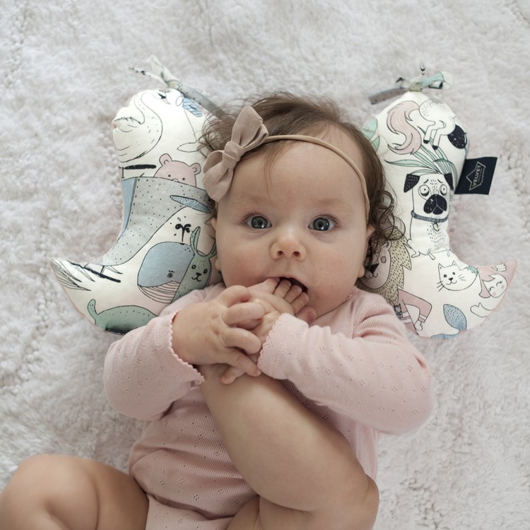 La Millou Poduszka Aniołek Velvet Hello World Royal Navy