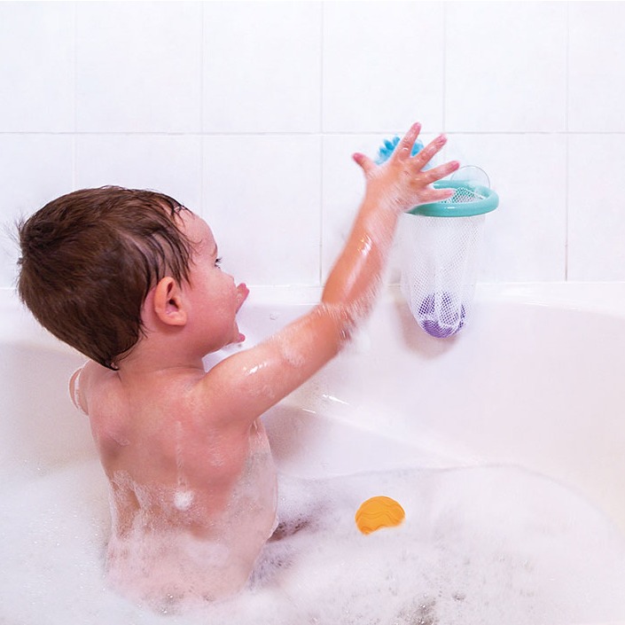 Janod, Gra w koszykówkę do kąpieli kosz z przyssawkami z 3 piłkami 12m+