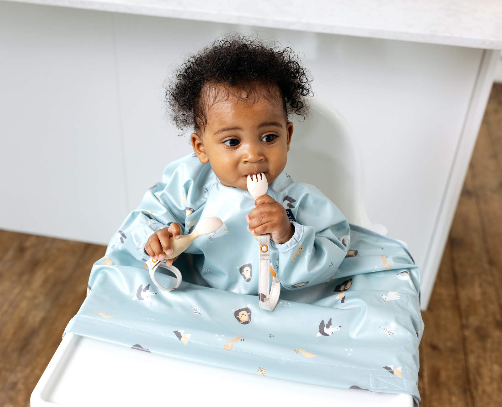 BIBaDO Wodoodporny śliniak z długim rękawem BLW 6m+