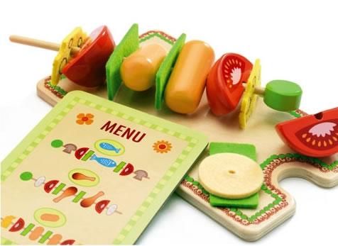 Djeco, drewniany grill z szaszłykami