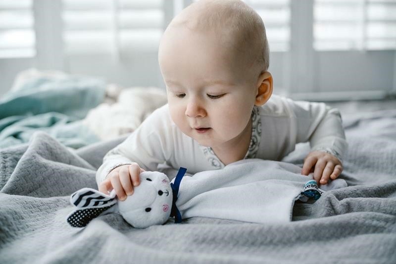 Whisbear Kocyk Przytulanka Króliczek Friends of Whisbear 0+