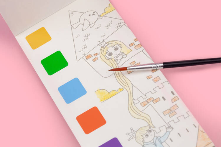 Mieredu Kieszonkowa Kolorowanka Akwarelowa Bajki i Baśnie 4+