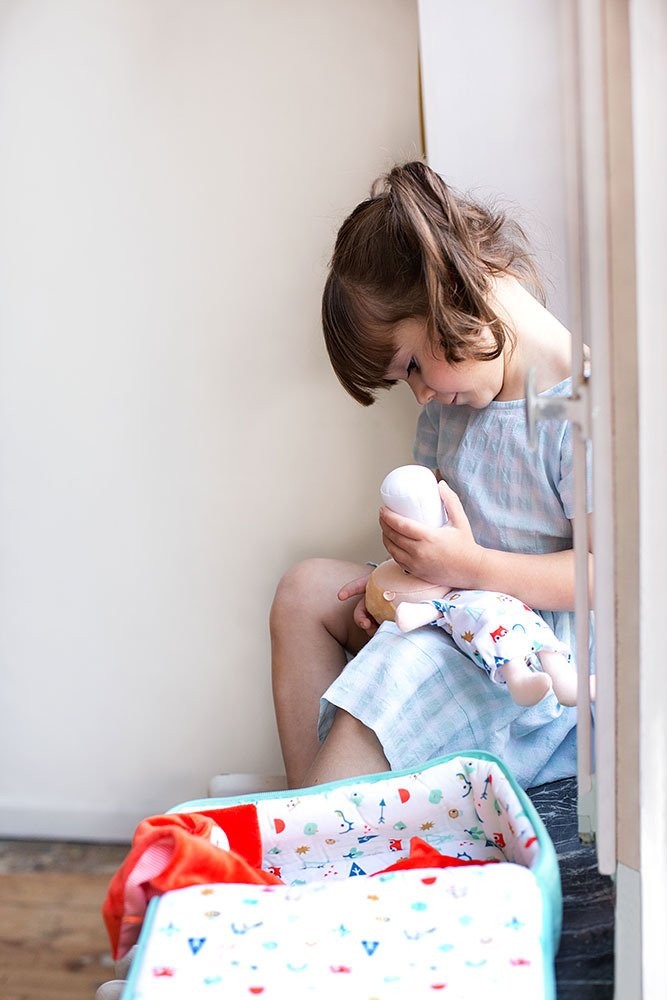 Lilliputiens Lalka Alex z zestawem podróżniczym 12m+