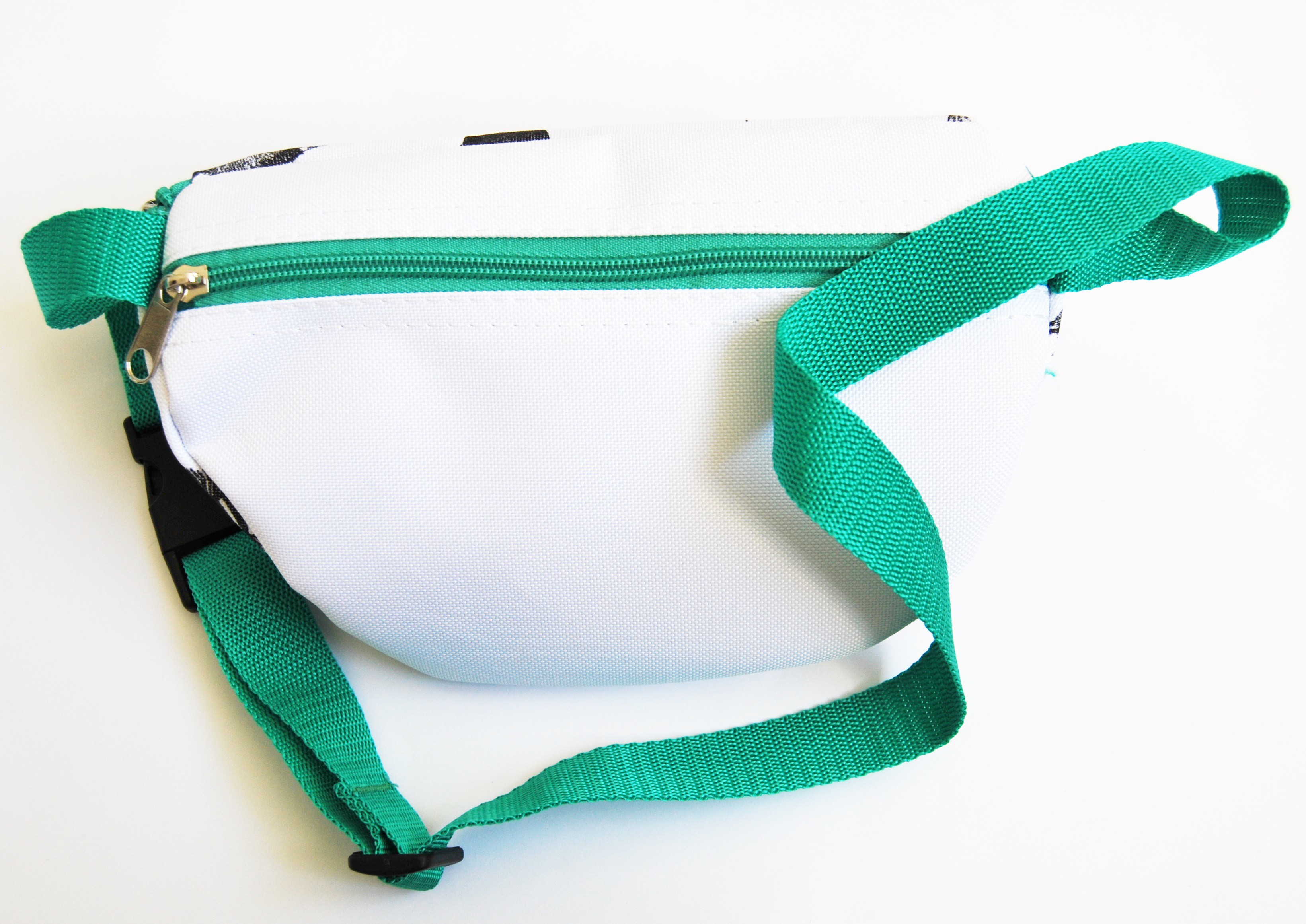 Nerka do kolorowania dla dzieci - Kreatywna saszetka 3+