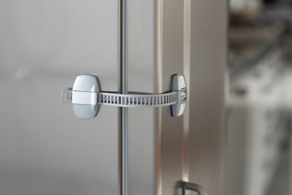 Baby Dan MULTILOCK - blokada uniwersalna 0+